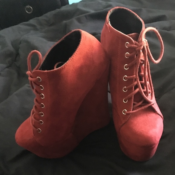 Red wedges - Picture 3 of 3